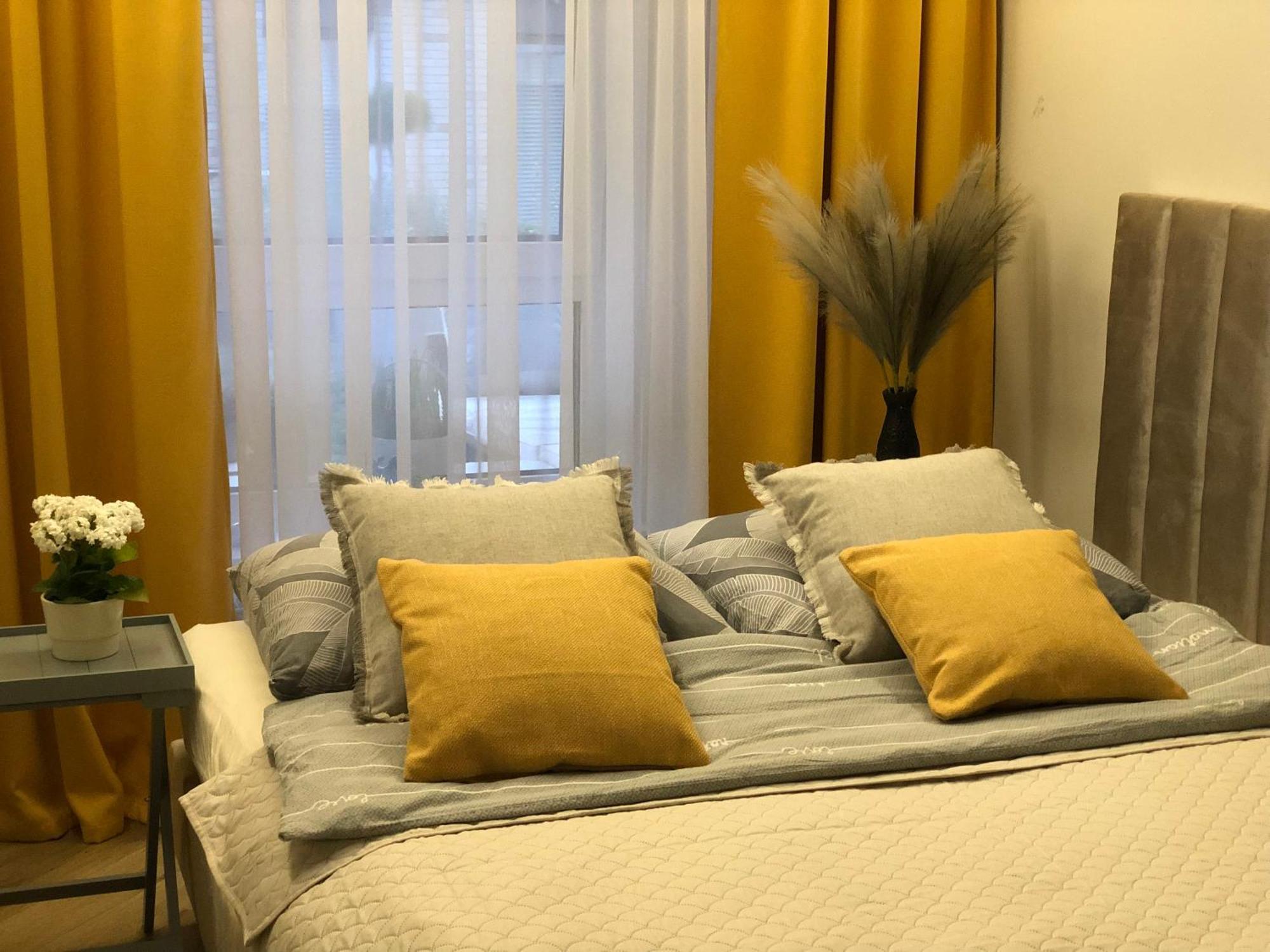 Komfortowe Apartamenty Kielce Klonowa ,Ogrodek, Garaz Podziemny, Samodzielne Wejscie Na Kod 24H Εξωτερικό φωτογραφία